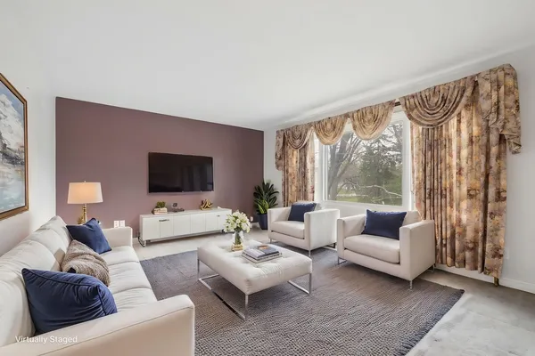 $415,000 | 146 South Anderson Road, New Lenox, IL 60451