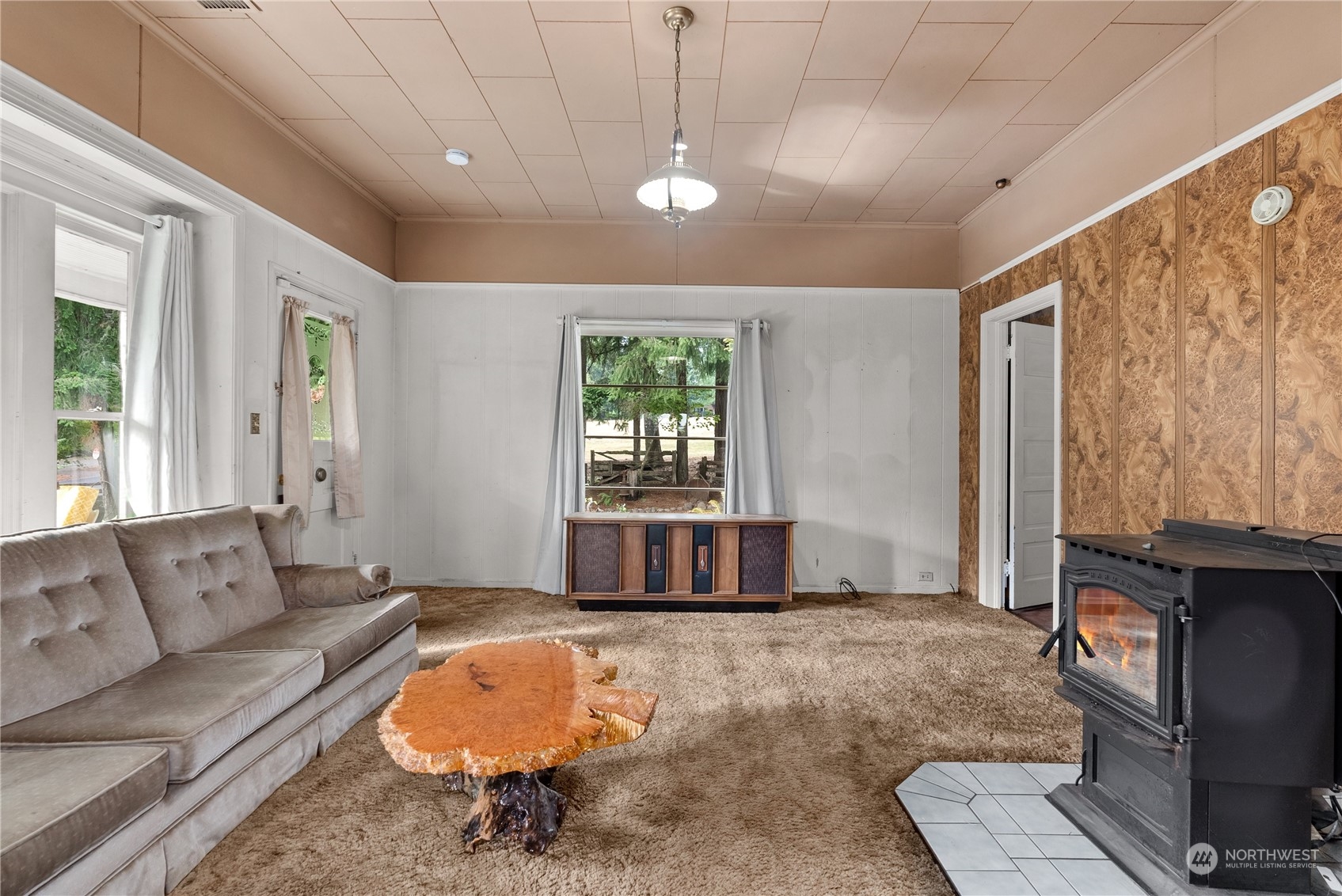 110 Brockway Road Chehalis, WA 98532 - Photo 6 of 27 a living room with furniture a window and a flat screen tv