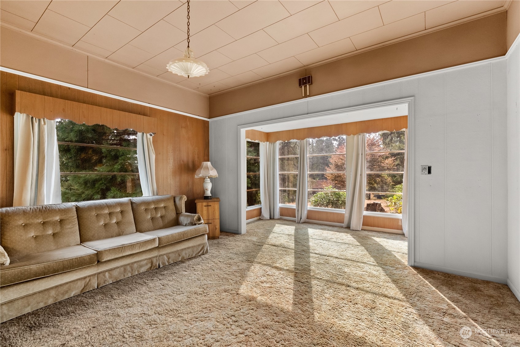 110 Brockway Road Chehalis, WA 98532 - Photo 8 of 27 a living room with furniture and a large window