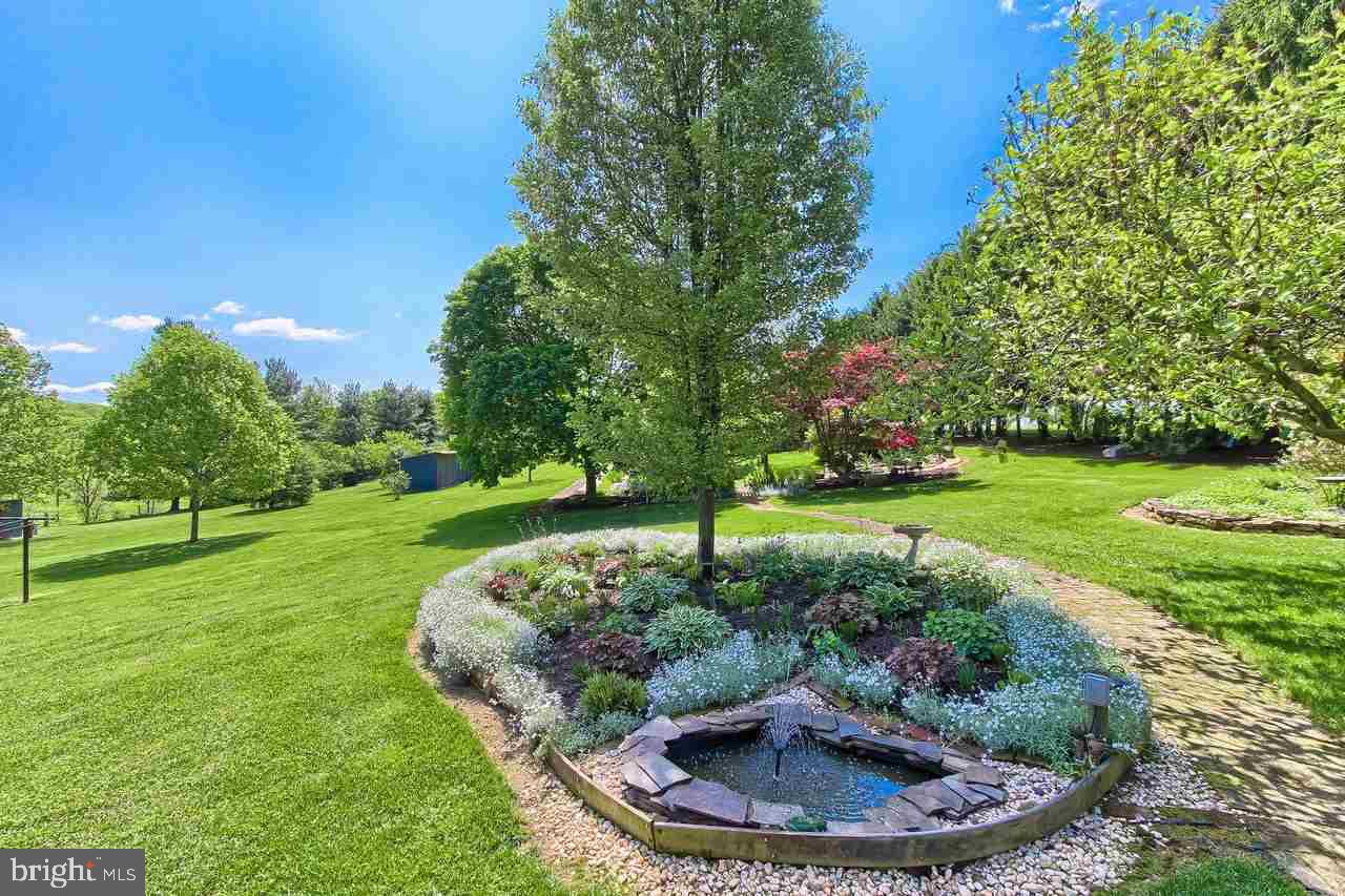 4912 Zeiglers Church Road Spring Grove, PA 17362 - Photo 6 of 36