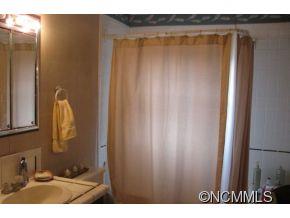 264 Fairview Road Sylva, NC 28779 - Photo 7 of 16 Gallery Image 7