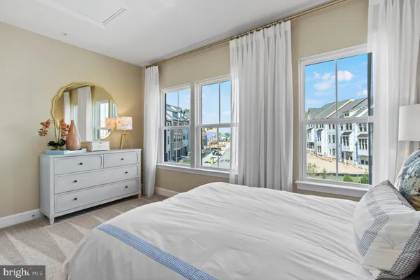 $549,990 | 3414 Chester Alley, Hyattsville, MD 20782