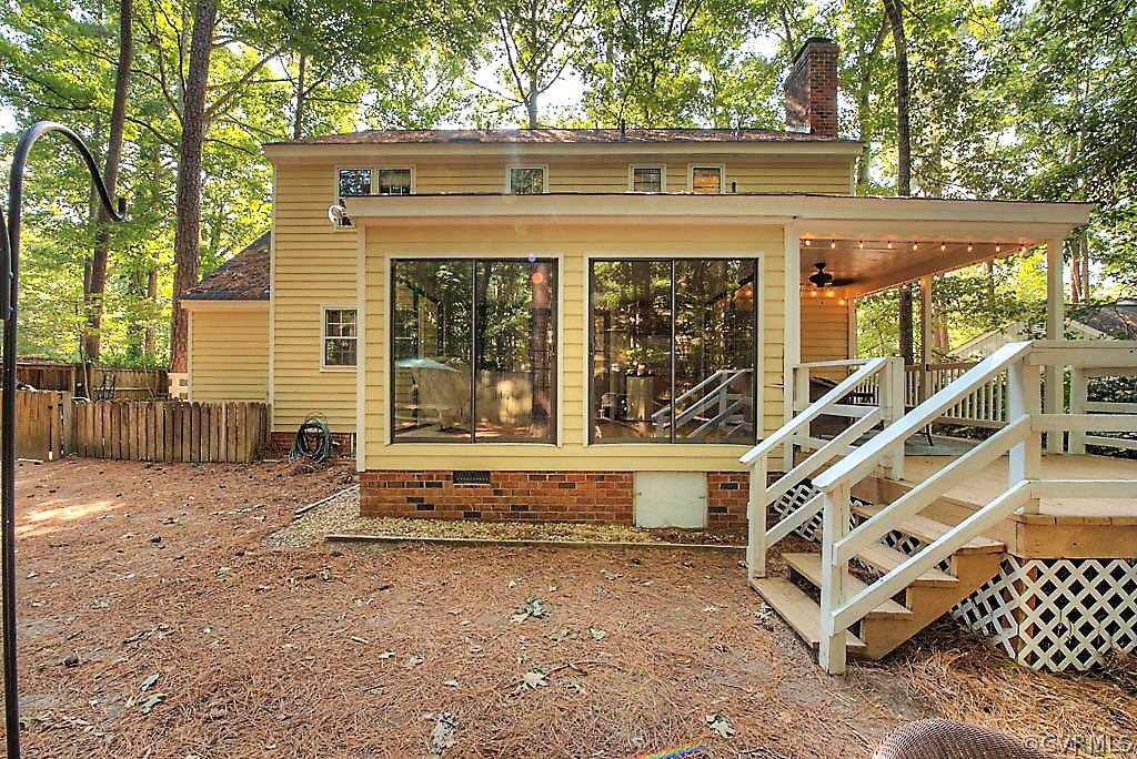 13608 Hunts Bridge Road Midlothian, VA 23112 - Photo 42 of 50 front view of a house with a large windows