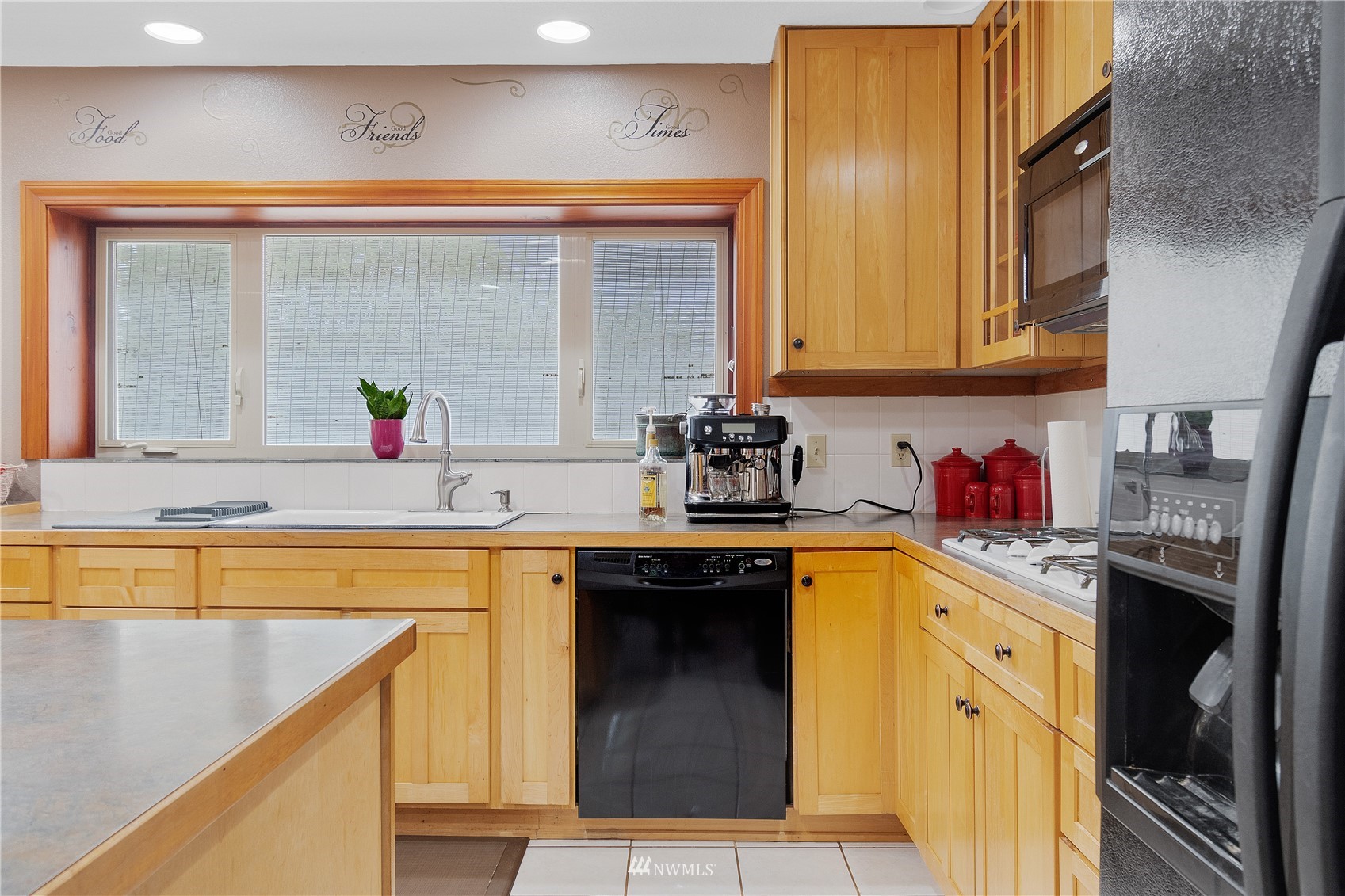 349 Cemetery Road Kalama, WA 98625 - Photo 13 of 39 Gallery Image 13