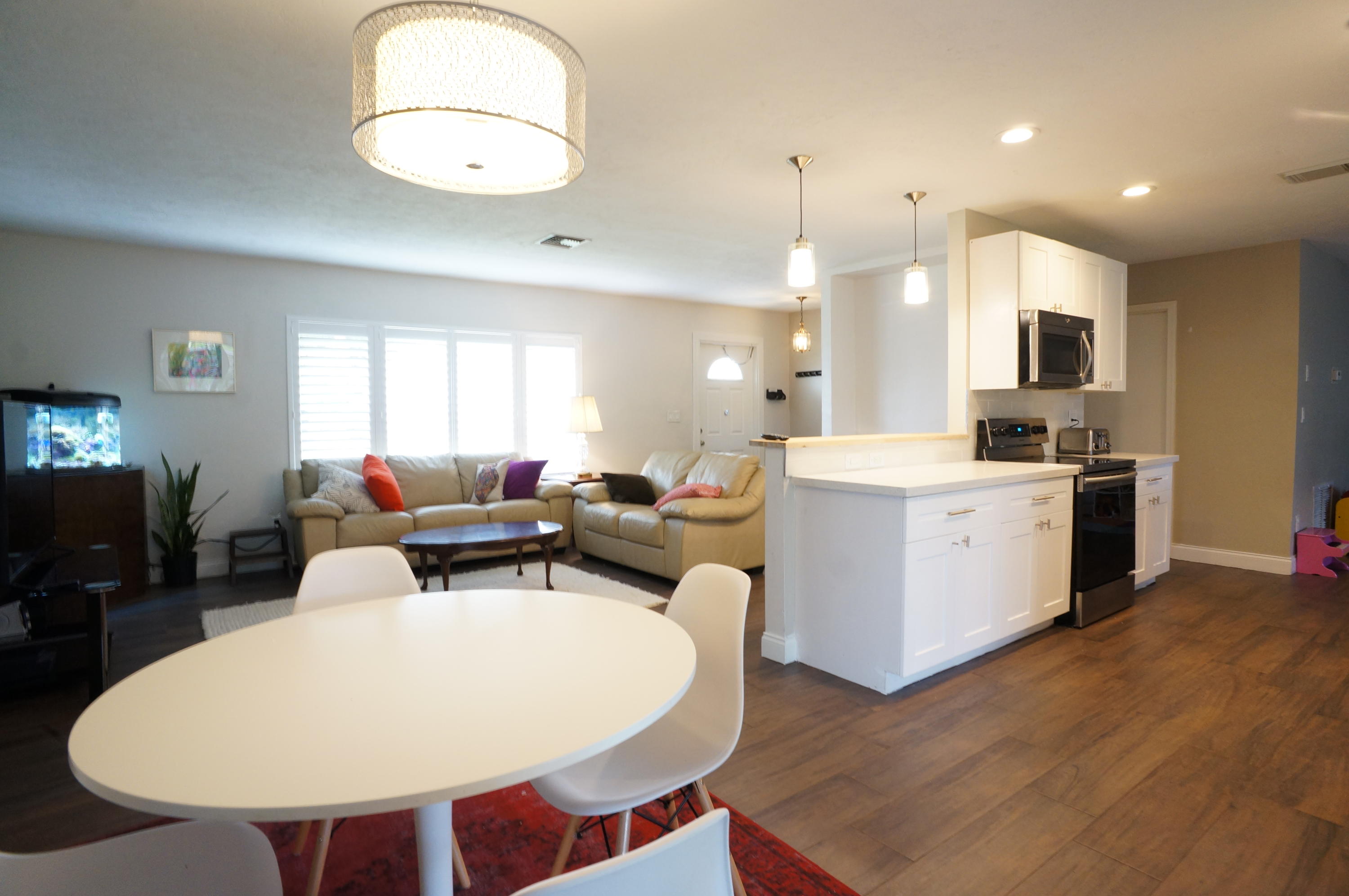 528 Northwest 15th Avenue Boca Raton, FL 33486 - Photo 4 of 12 DSC00844