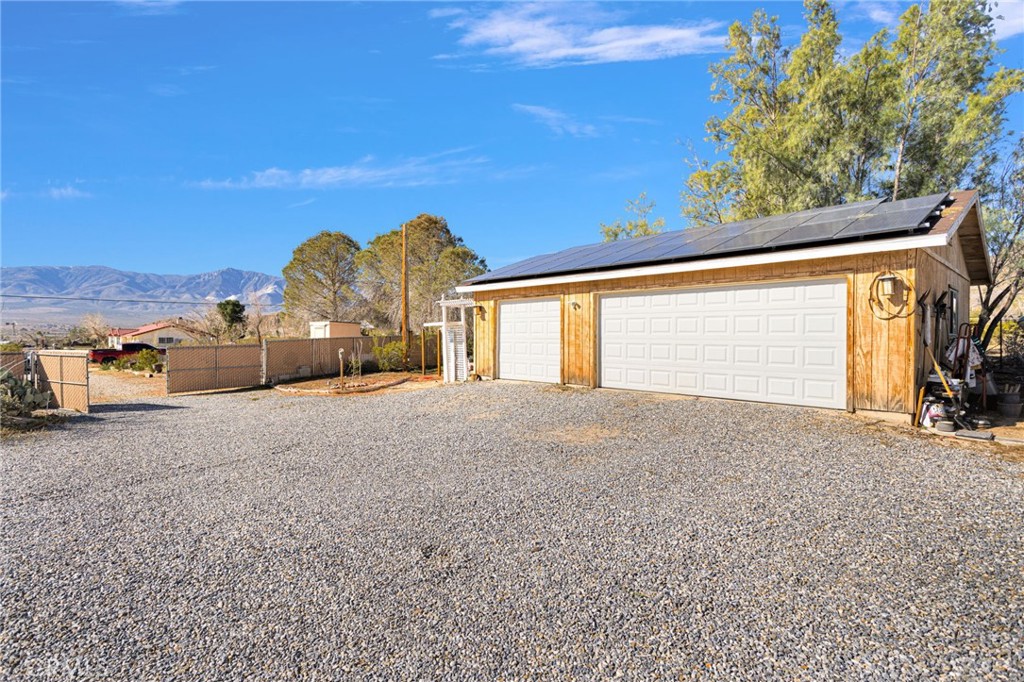 31420 Rabbit Springs Lane Lucerne Valley, CA 92356 - Photo 44 of 72