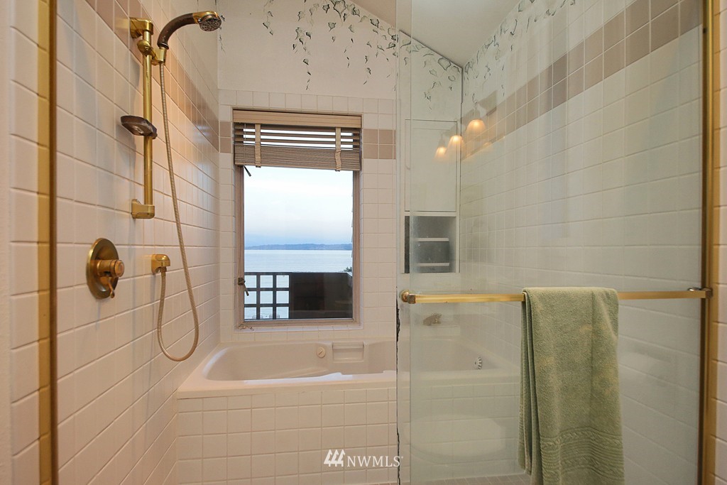 6831 Jim John Road Clinton, WA 98236 - Photo 20 of 24 Gallery Image 20