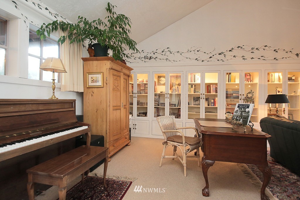 6831 Jim John Road Clinton, WA 98236 - Photo 24 of 24 Gallery Image 24