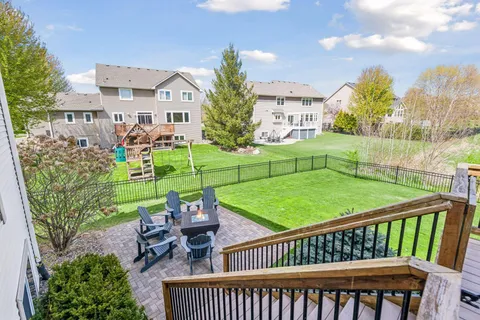 $699,900 | 2109 Valley Creek Lane, Shakopee, MN 55379