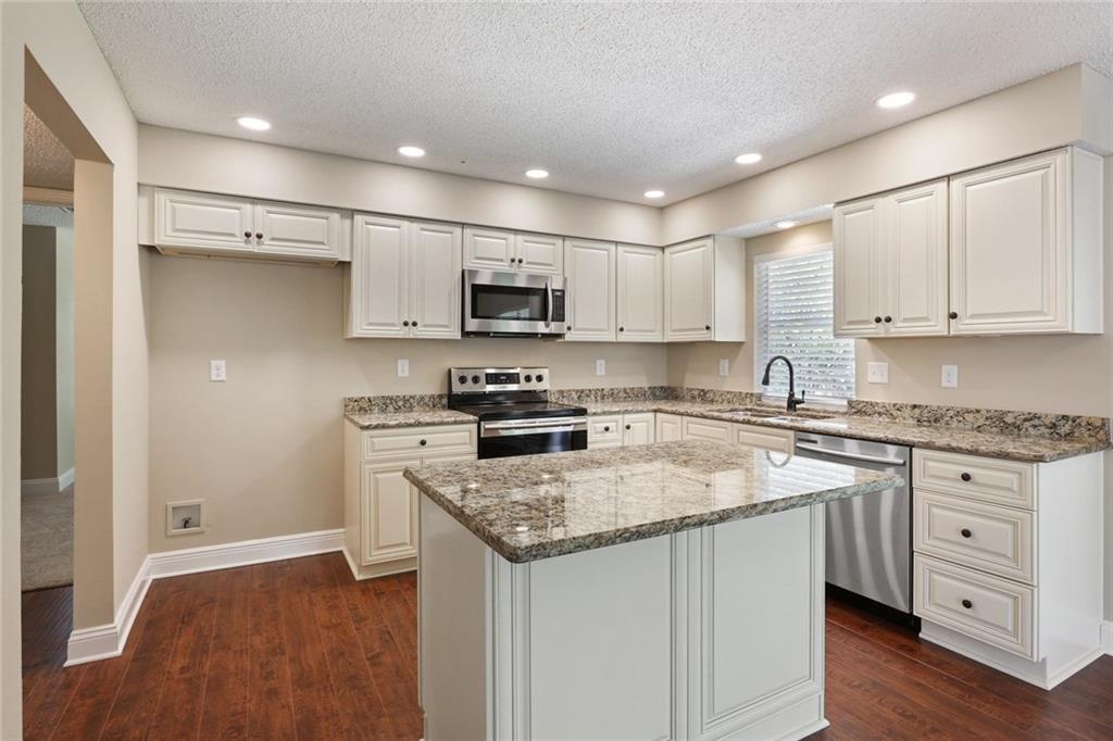 418 Spartan Loop Slidell, LA 70458 - Photo 8 of 22 Gallery Image 8