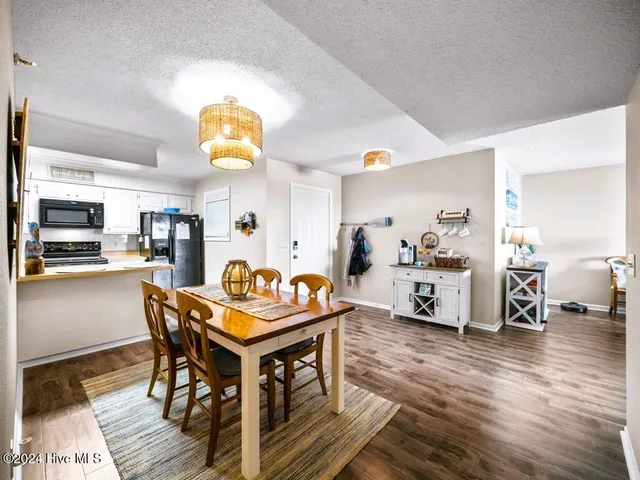 $2,000 | 1896 New River Inlet Road, Unit 1314, North Topsail Beach, NC 28460