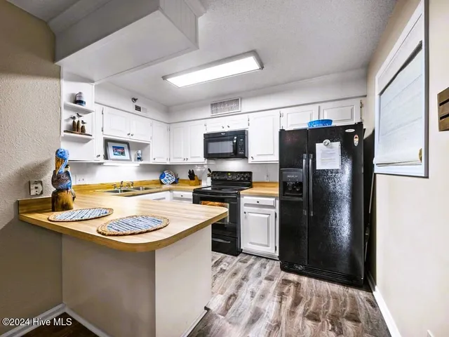 $2,000 | 1896 New River Inlet Road, Unit 1314, North Topsail Beach, NC 28460