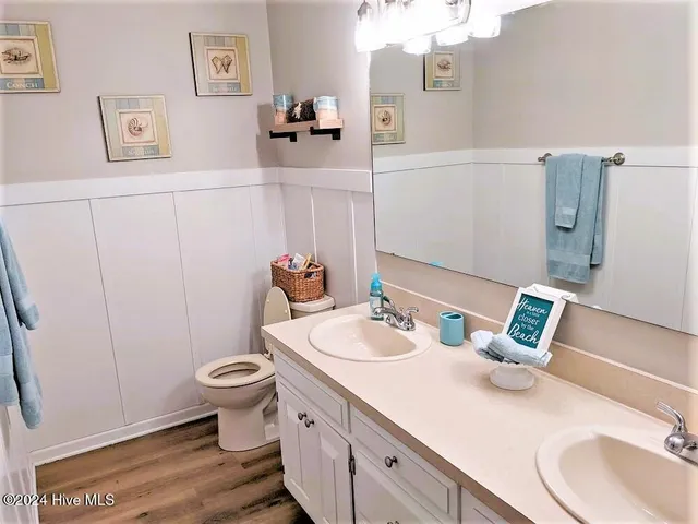 $2,000 | 1896 New River Inlet Road, Unit 1314, North Topsail Beach, NC 28460