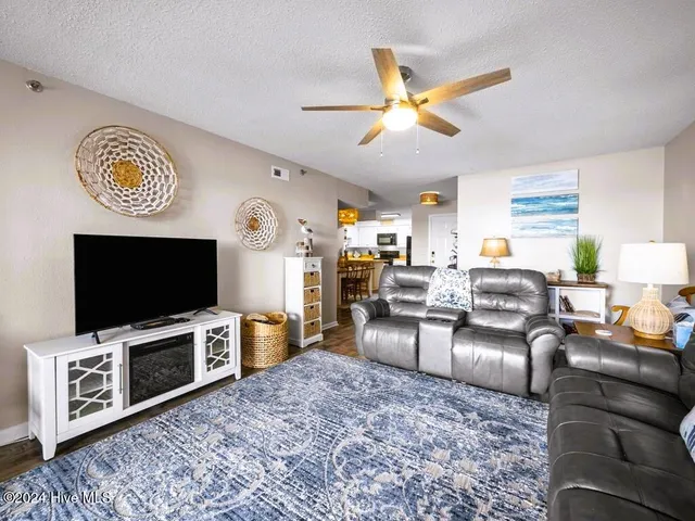 $2,000 | 1896 New River Inlet Road, Unit 1314, North Topsail Beach, NC 28460