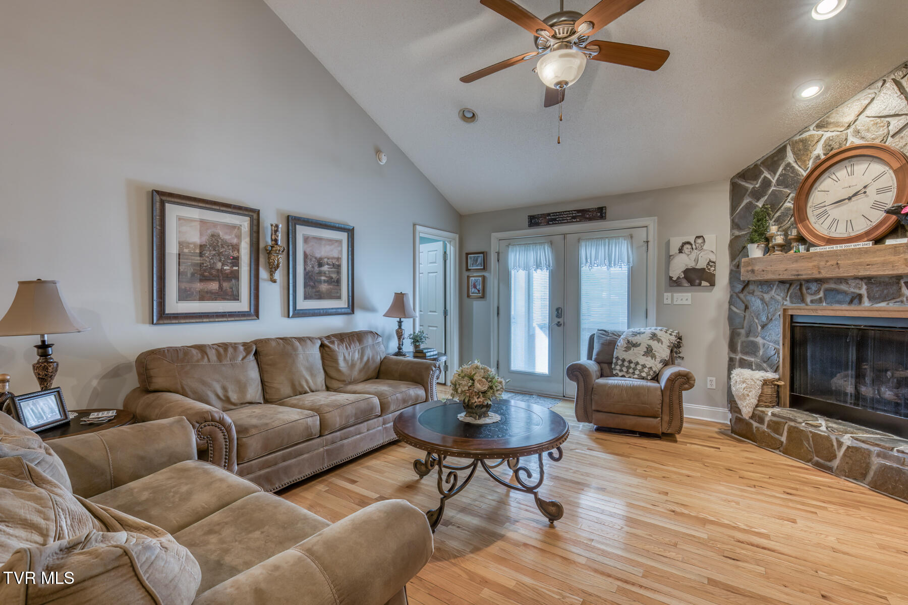 18486 Spoon Gap Road Abingdon, VA 24211 - Photo 6 of 28 18486 Spoon Gap Rd-6