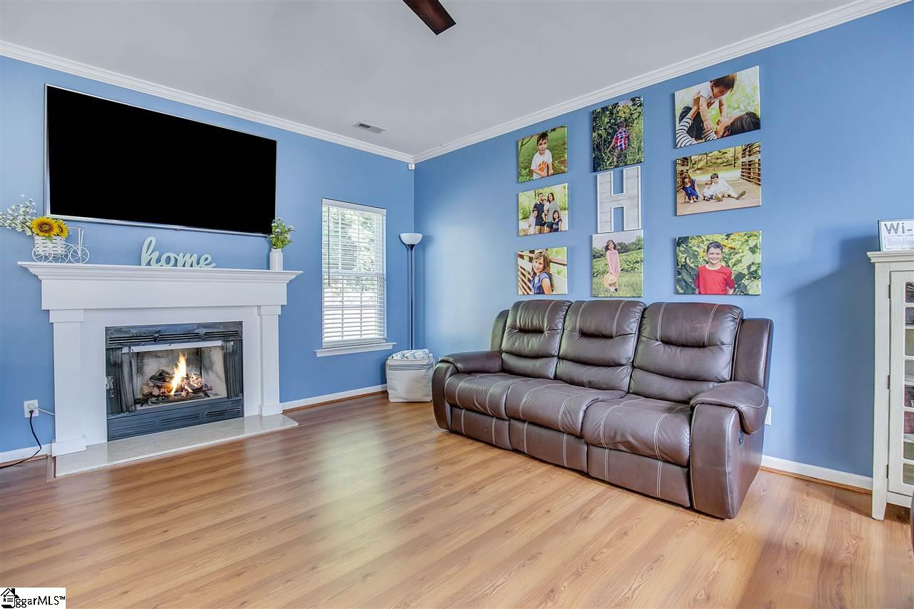 195 Timberleaf Drive Duncan, SC 29334 - Photo 4 of 24 Gallery Image 4