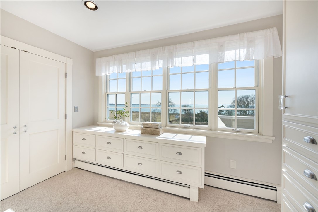 139 Nayatt Road Barrington, RI 02806 - Photo 23 of 49
