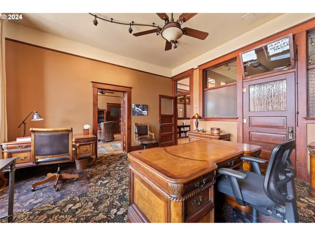 $1,590,000 | 2021 Main Street, Baker City, OR 97814