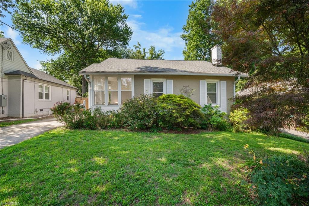 415 Otteray Avenue High Point, NC 27262 - Photo 2 of 39