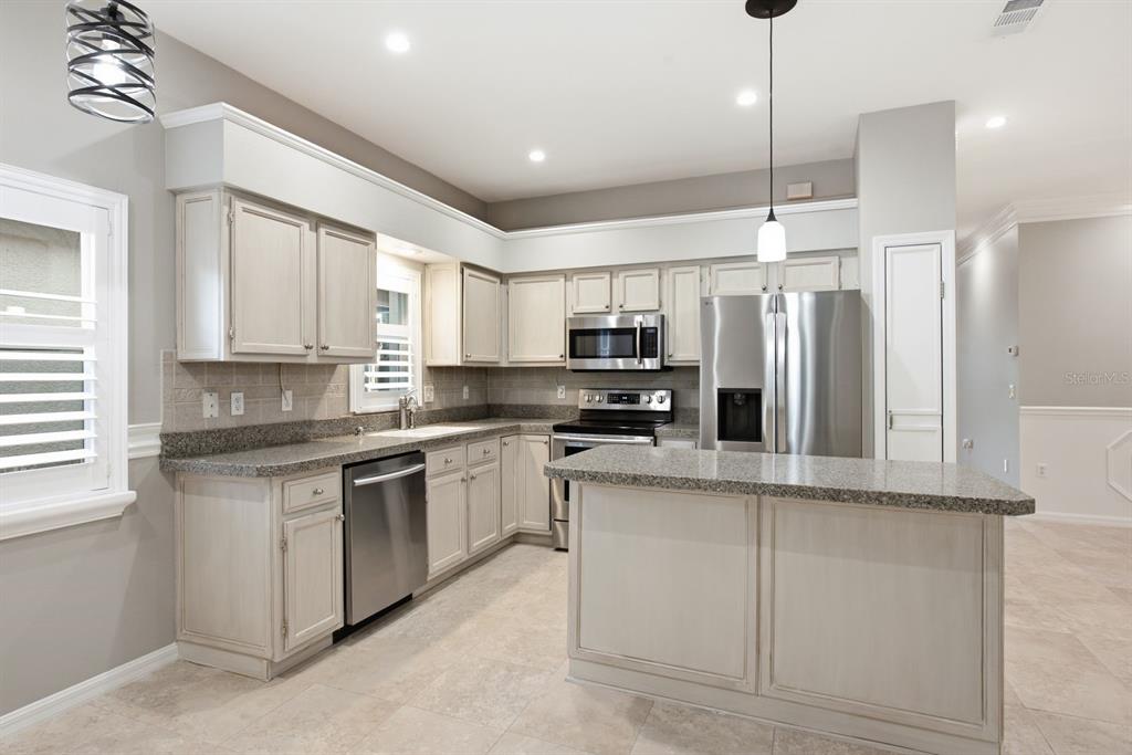 3857 Timber Ridge Court Palm Harbor, FL 34685 - Photo 18 of 56