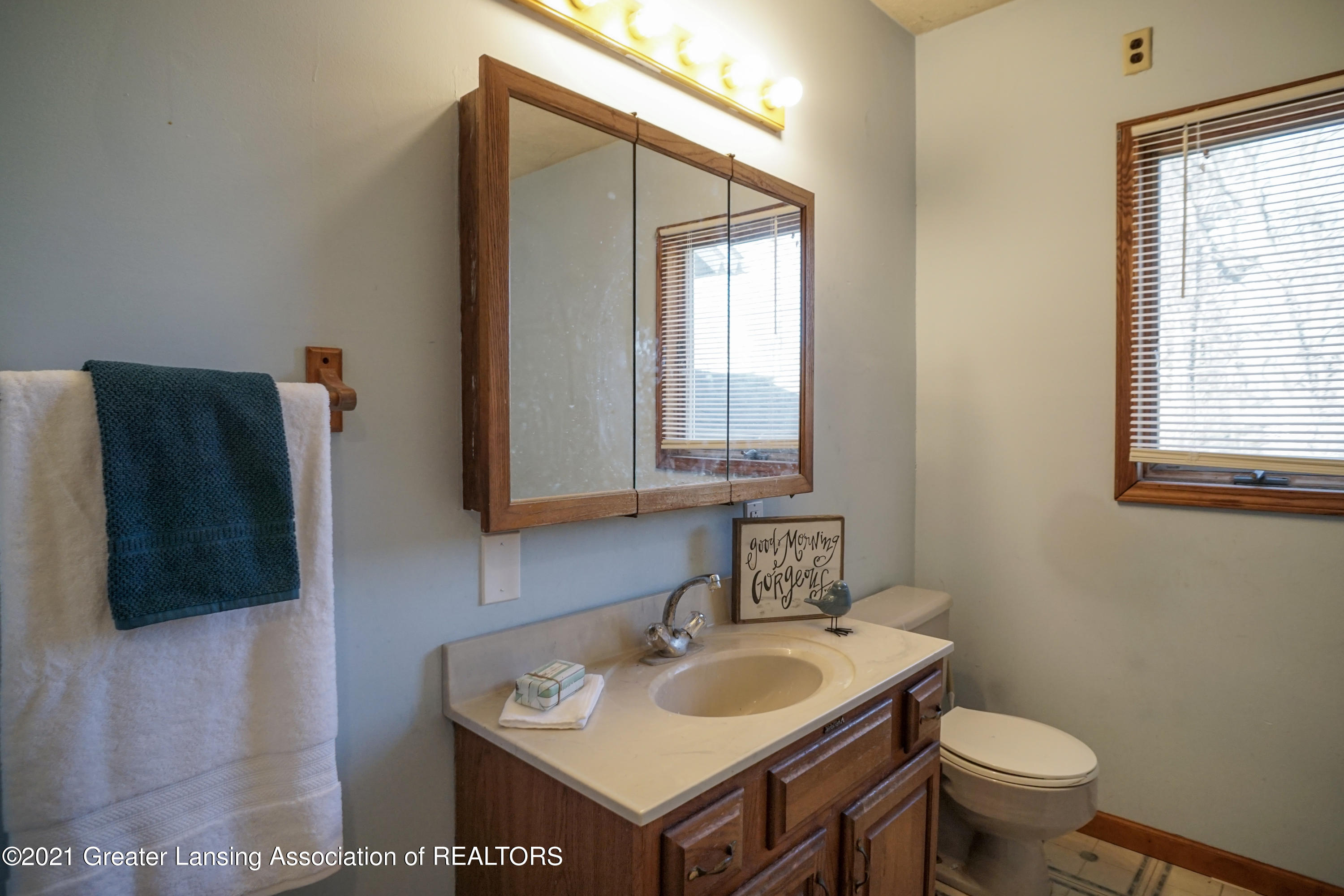 124 West Orchard Street Perry, MI 48872 - Photo 13 of 33 124WOrchard2MLS-33