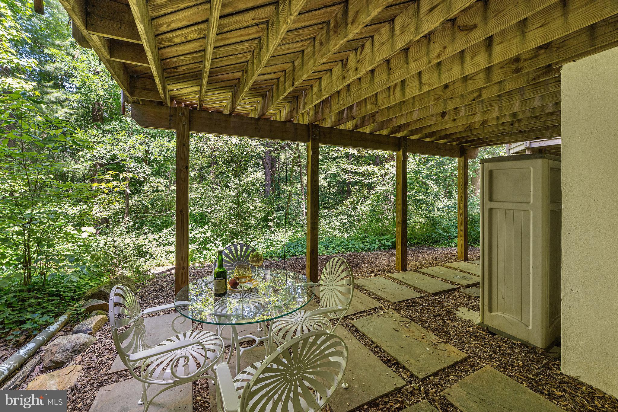 1549 Inlet Court Reston, VA 20190 - Photo 24 of 30