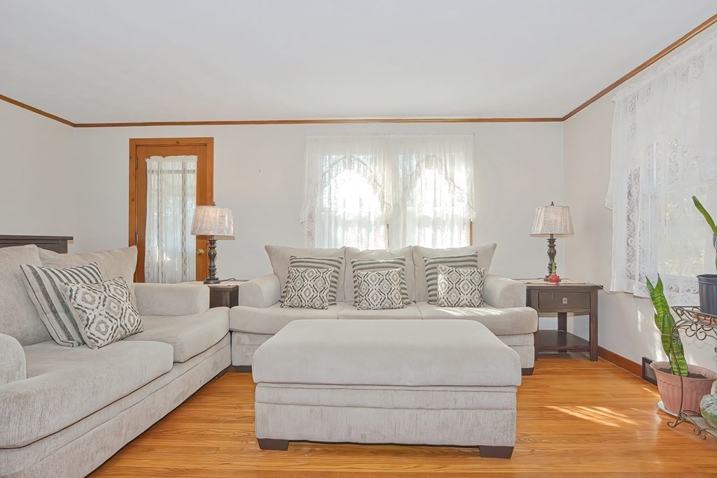 191 Sandy Hill Road Westfield, MA 01085 - Photo 6 of 42 Gallery Image 6