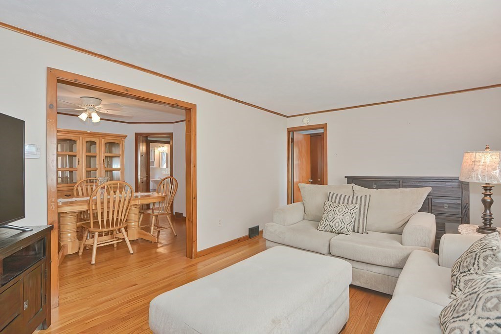 191 Sandy Hill Road Westfield, MA 01085 - Photo 8 of 42 Gallery Image 8