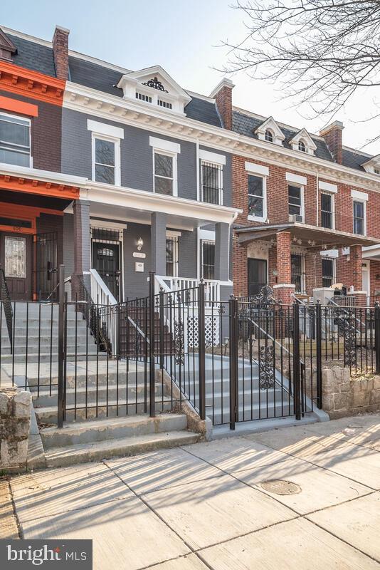 602 Keefer Place Northwest Washington, DC 20010 - Photo 2 of 48