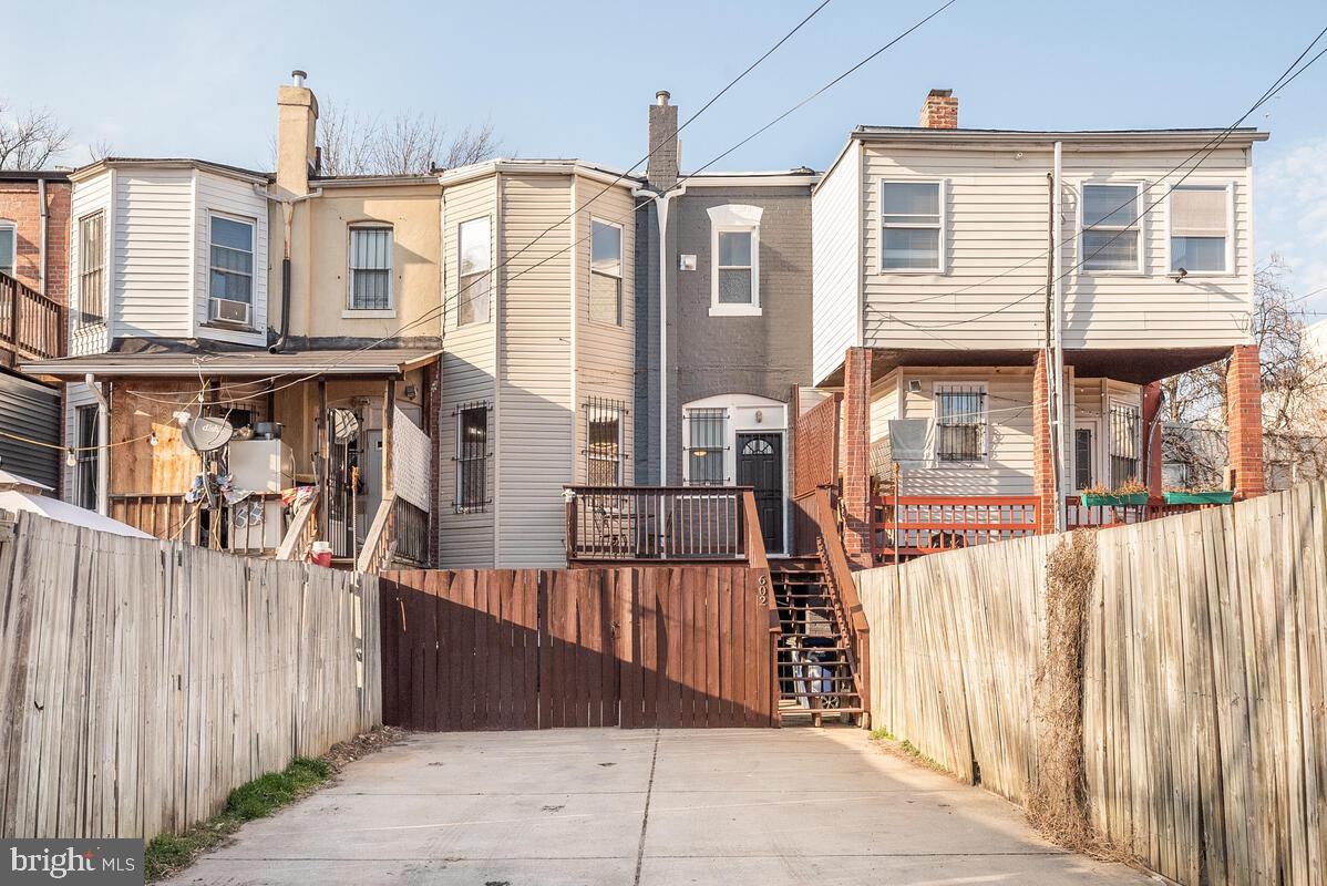 602 Keefer Place Northwest Washington, DC 20010 - Photo 41 of 48