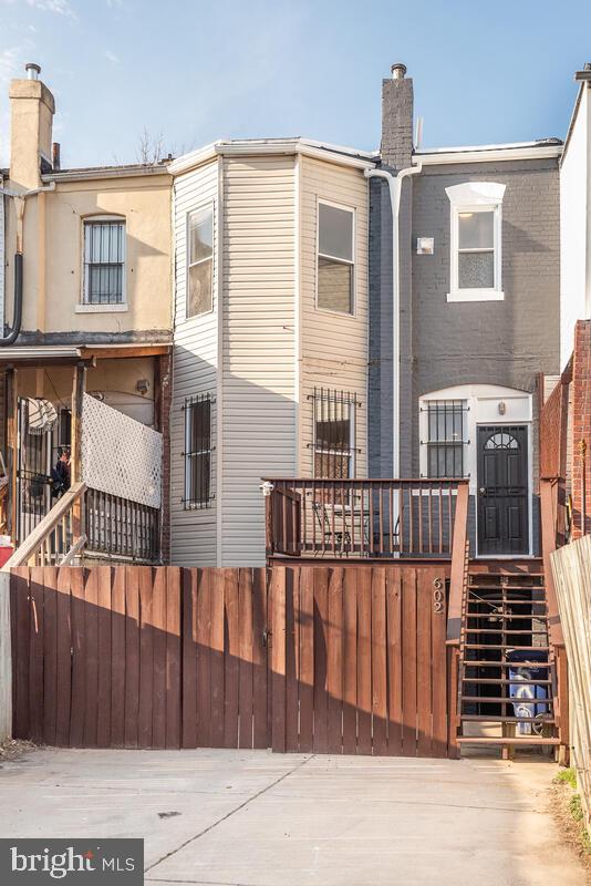 602 Keefer Place Northwest Washington, DC 20010 - Photo 43 of 48