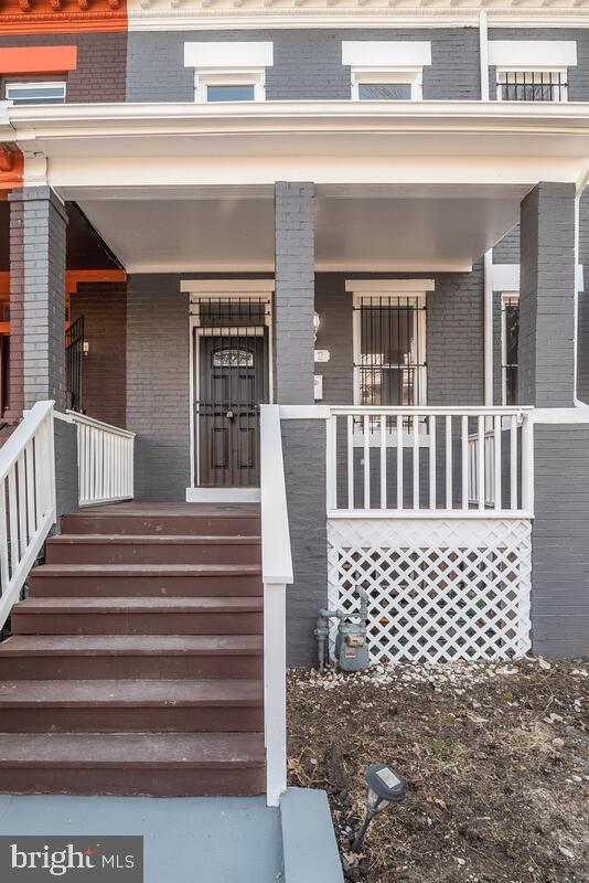 602 Keefer Place Northwest Washington, DC 20010 - Photo 7 of 48