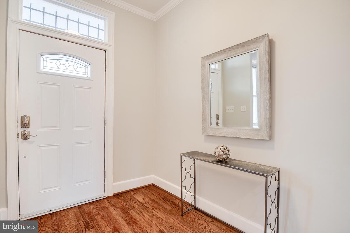 602 Keefer Place Northwest Washington, DC 20010 - Photo 10 of 48