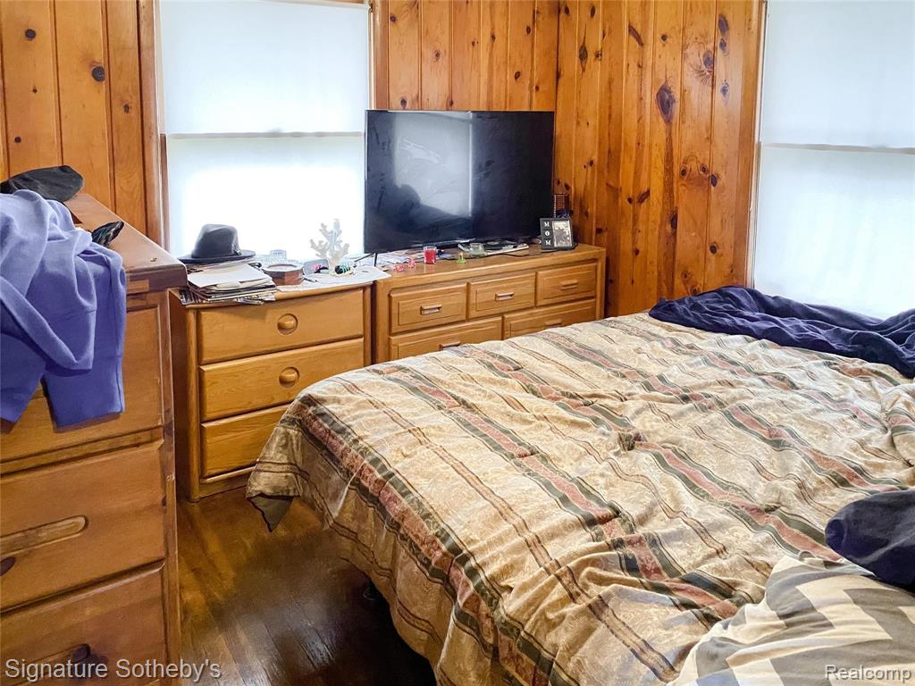 1556 Rochester Road Leonard, MI 48367 - Photo 35 of 51