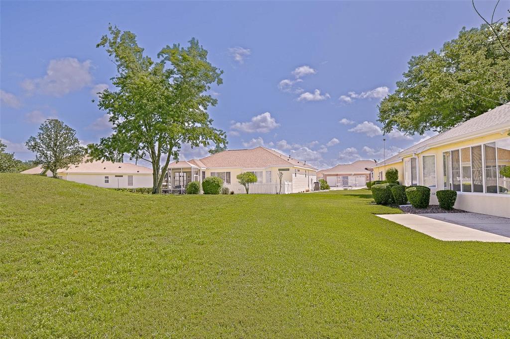 13126 Southeast 93rd Terrace Road Summerfield, FL 34491 - Photo 14 of 53