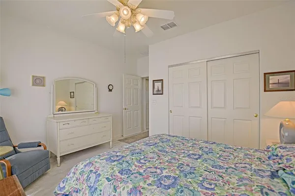 $289,500 | 13126 Southeast 93rd Terrace Road, Summerfield, FL 34491