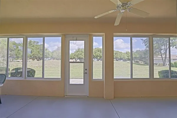 $289,500 | 13126 Southeast 93rd Terrace Road, Summerfield, FL 34491