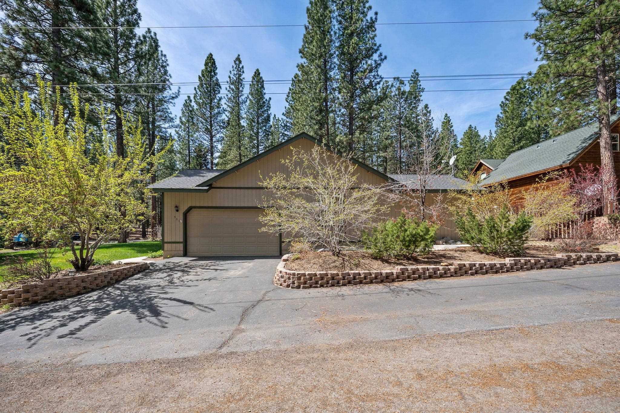 301 Mountain View Drive Calpine, CA 96124 - Photo 2 of 21