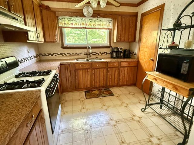 931 Old Pittsfield Road Pittsfield, PA 16340 - Photo 14 of 32 Gallery Image 14