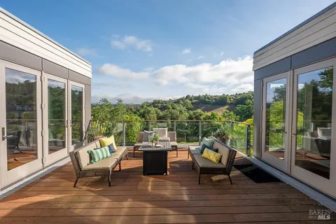 $2,995,000 | 280 Long Acres Place, Healdsburg, CA 95448