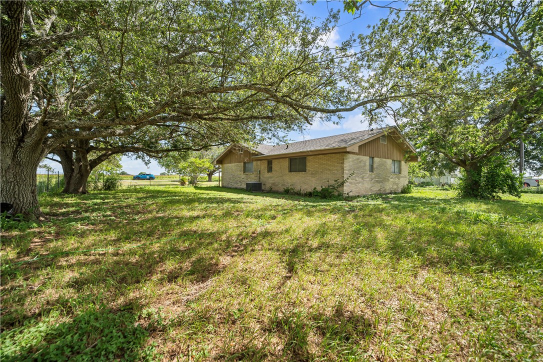 14534 Cr 756 Road Sinton, TX 78387 - Photo 21 of 23