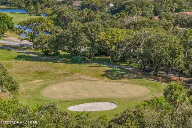 $399,000 | 147 Aquarina Boulevard, Melbourne Beach, FL 32951