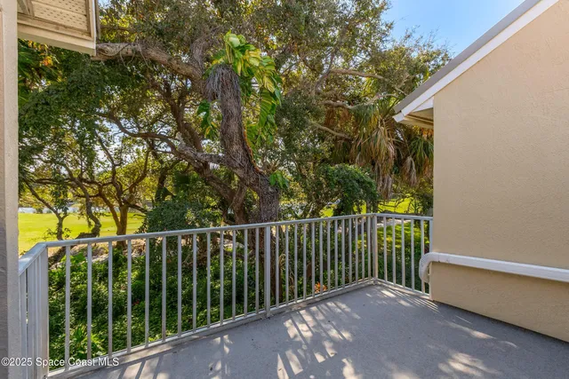 $399,000 | 147 Aquarina Boulevard, Melbourne Beach, FL 32951