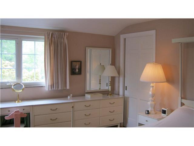 2029 Upper Chelsea Road Columbus, OH 43221 - Photo 11 of 16