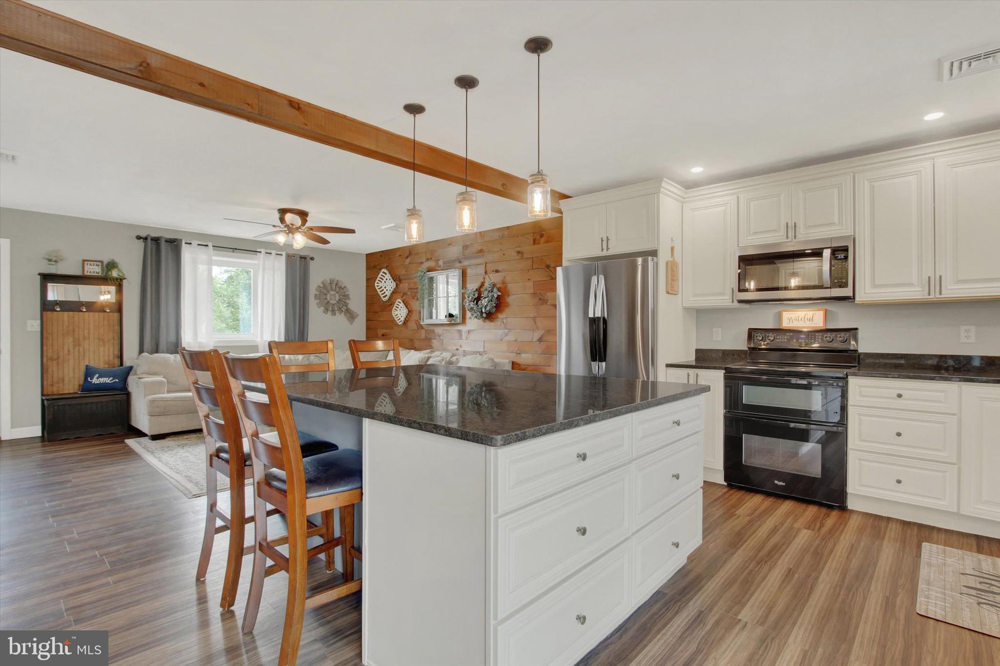 56 Highview Drive Hanover, PA 17331 - Photo 6 of 34