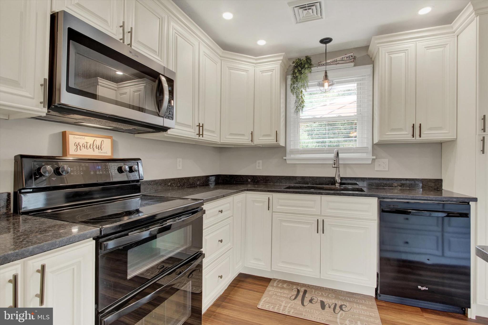 56 Highview Drive Hanover, PA 17331 - Photo 7 of 34