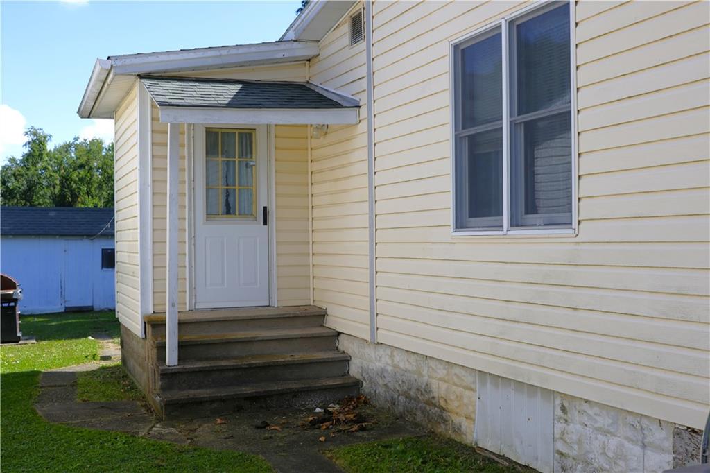 507 Oak Street Richeyville, PA 15358 - Photo 4 of 24