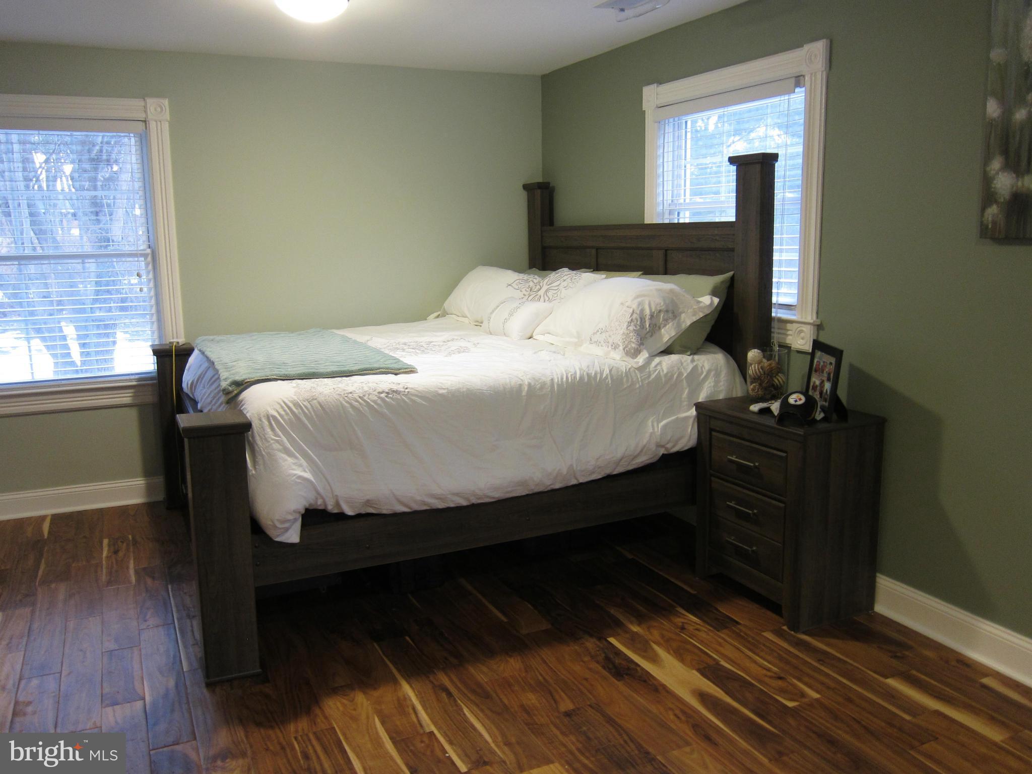 5723 Turner Road Broad Run, VA 20137 - Photo 12 of 29 Light and Bright