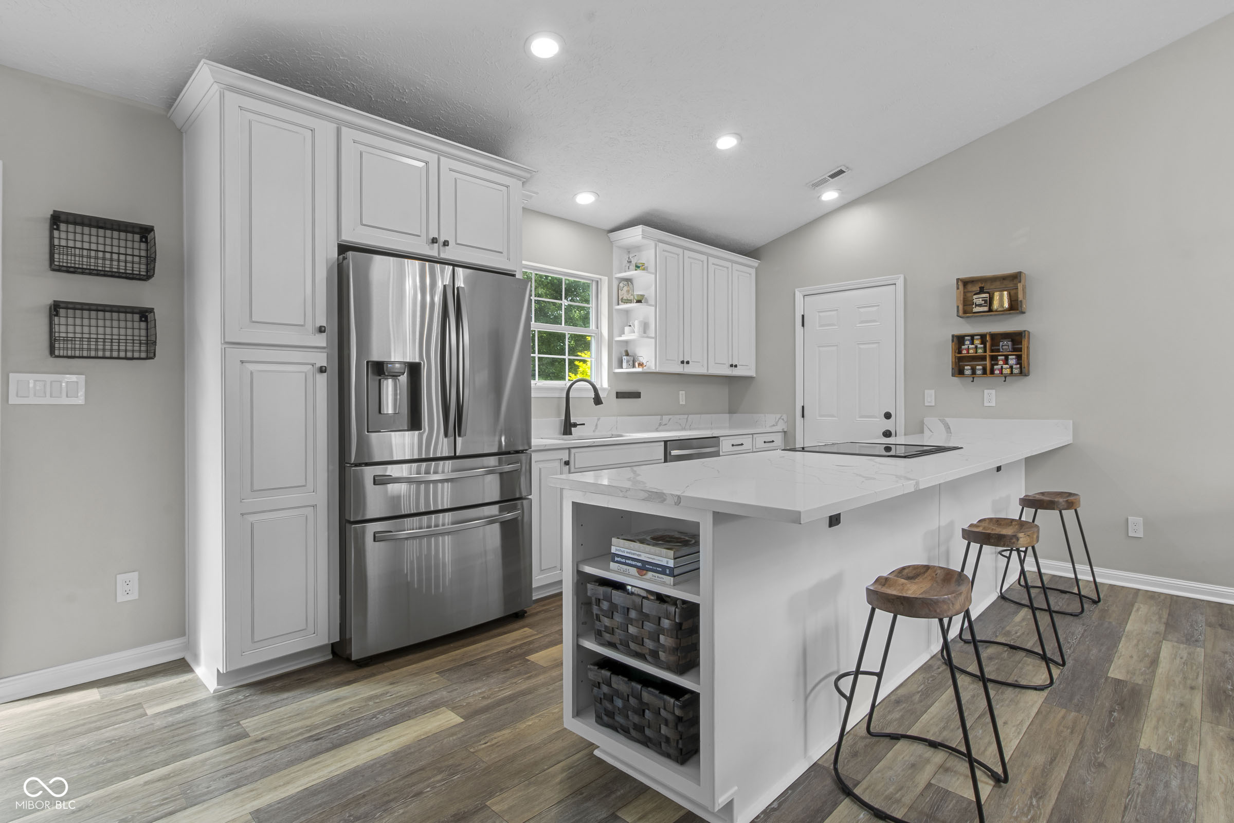 7437 Red Rock Road Indianapolis, IN 46236 - Photo 9 of 33 Gallery Image 9