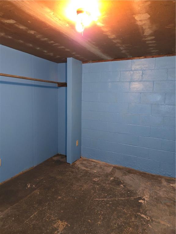 472 Portman Road Butler, PA 16002 - Photo 30 of 30 a view of an empty room